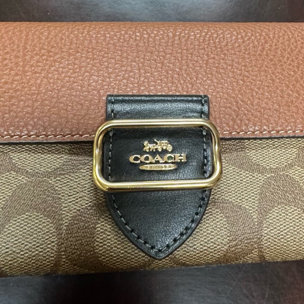 Coach Tan and Black Signature Wallet